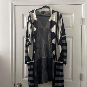 Plus Size Aztec Pattern Long Sleeve Cardigan